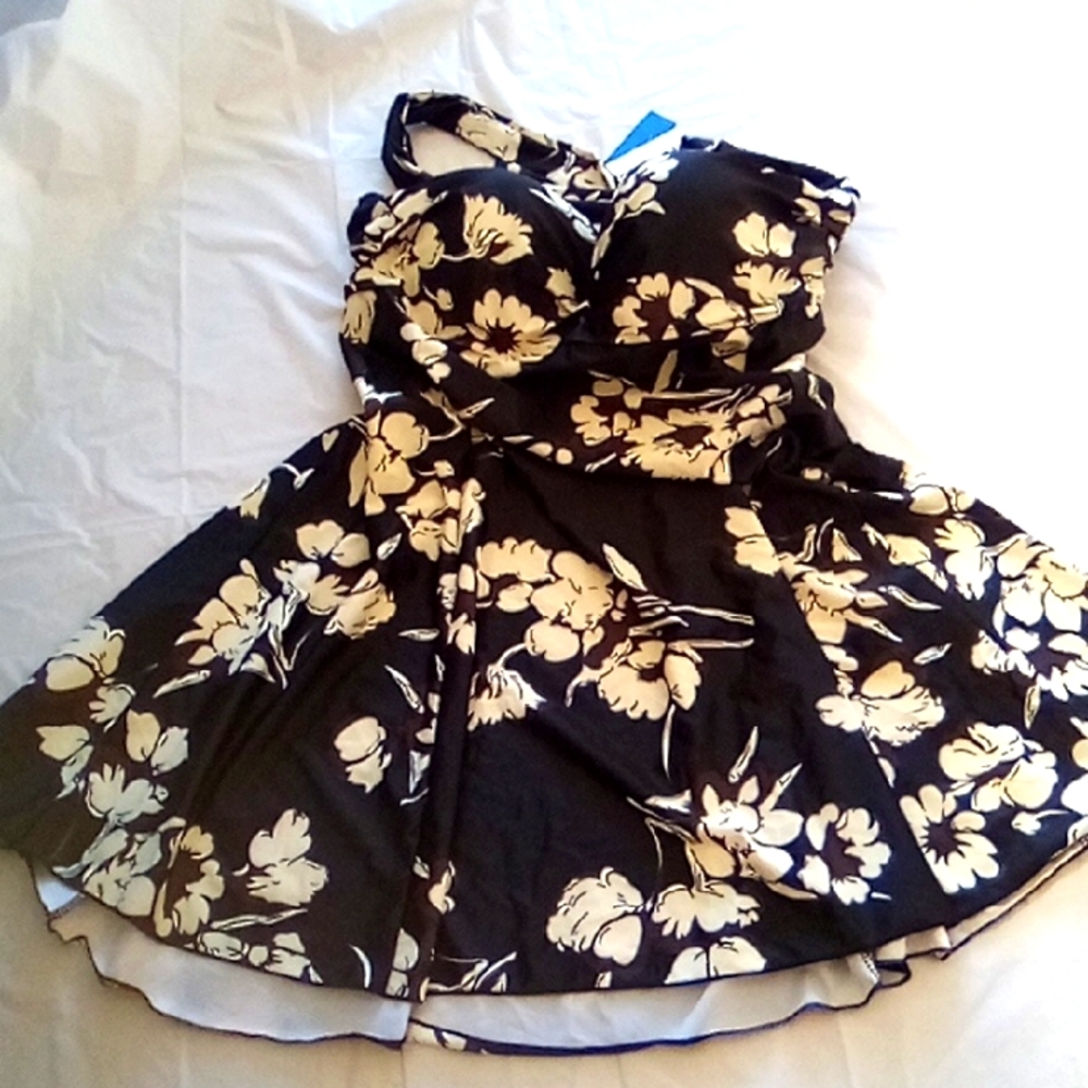 COCOPEAR DRESS BIKINI NEW SIZE 5XL Have SHORT Control